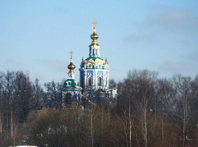 Kirken af ​​Michael the Archangel (Nikolskoe-Arkhangelsk): adresse, beskrivelse, historie