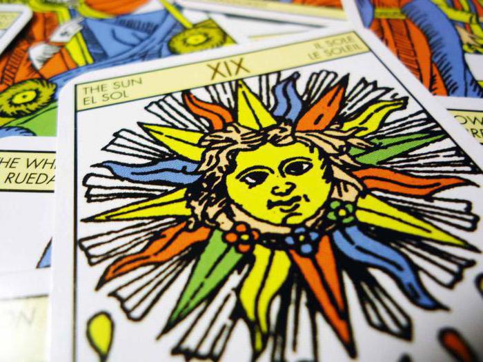 Divination "One Card" (Tarot): funktioner, beskrivelse og anmeldelser