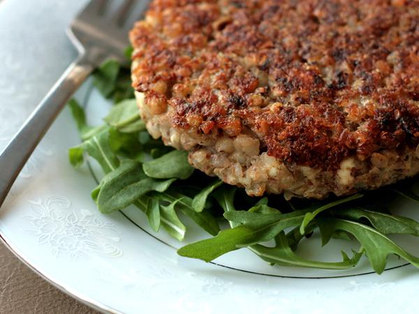 Vegetariske koteletter: opskrifter. Lentil burgere