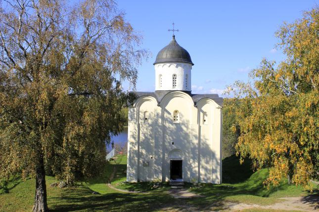 Church of St. George i Ladoga