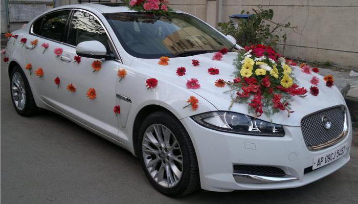 bil dekoration til bryllup foto