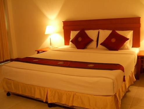 Crown Pattaya Beach Hotel 3 (Thailand): anmeldelser, beskrivelse, foto