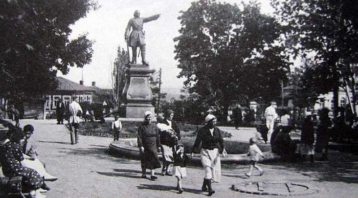 Historie om monumentet til Peter den Store i Voronezh