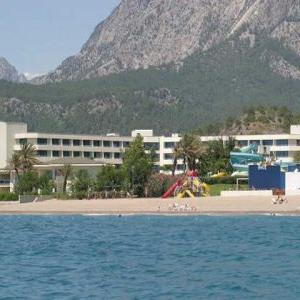 strand i hotellet "Majestic Mirage Park" 